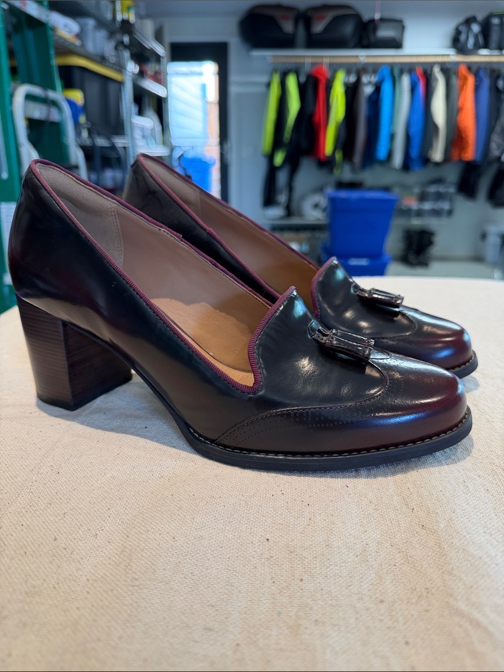 Clarks Burgundy and Black Leather Block Heel Loafers with Tassel size 8